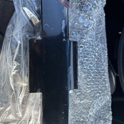 99-06 Chevy Badge 