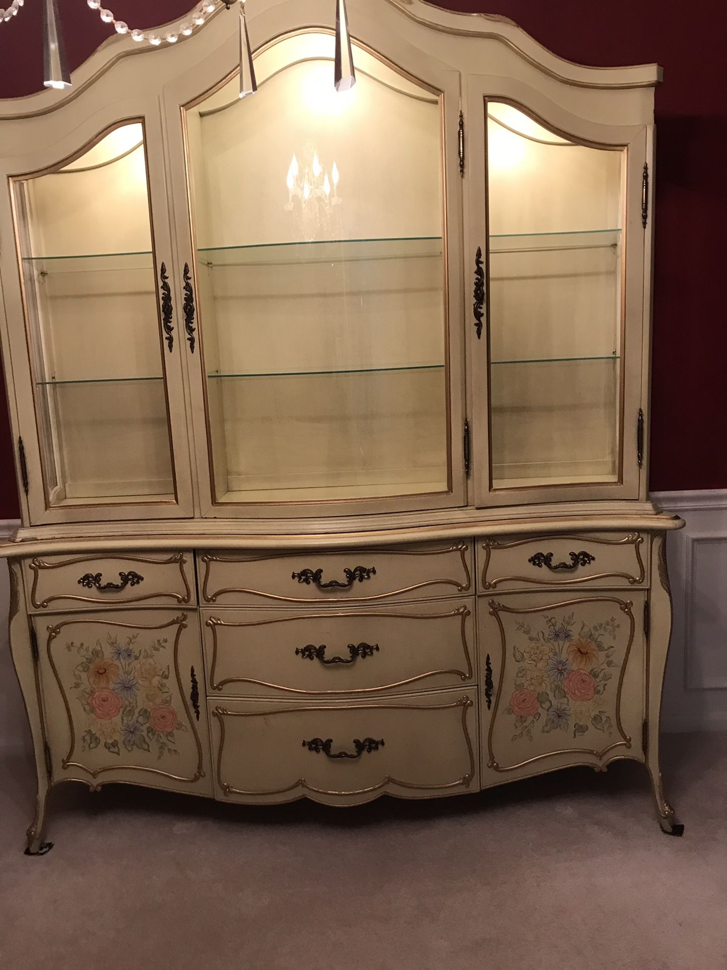 Beautiful antique China cabinet after renovation very good condition