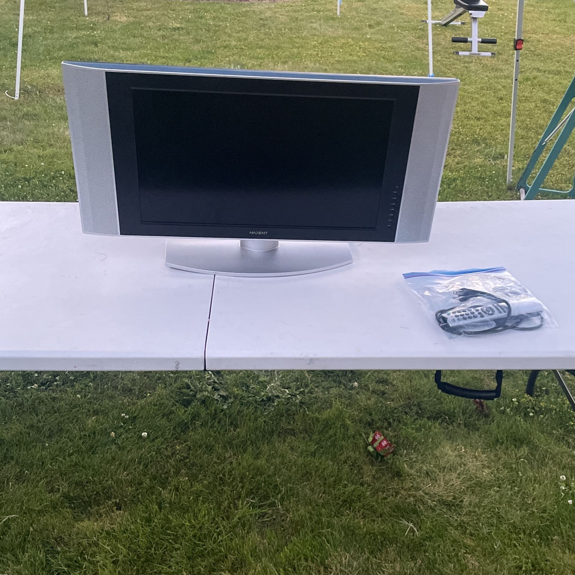 TV Monitor W/ Remote