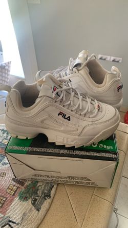 Fila Sneakers Size 6