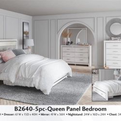 Brand New  Bedroom  Set In  In Stock  In Queen  Ready For Delivery  🚚 Or Pick Up 