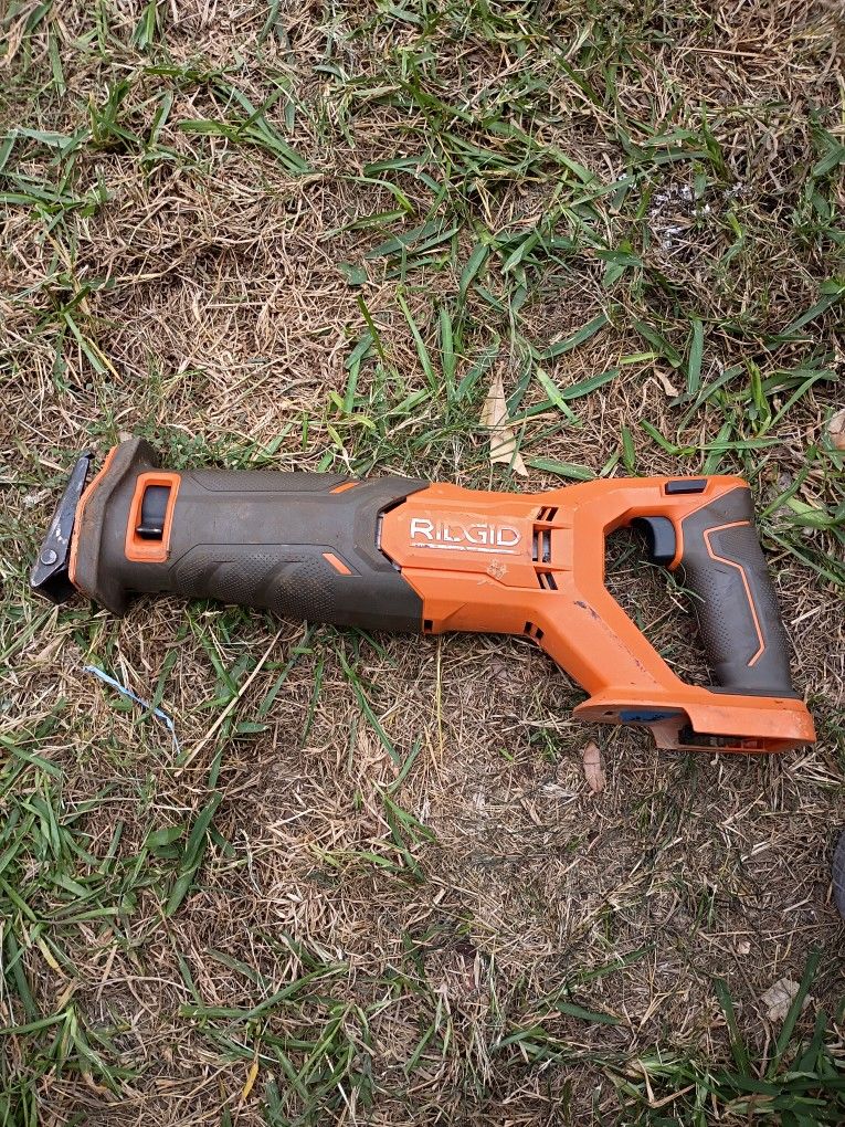 Ridgid Saw