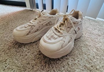 Chunky white Sneakers size 6