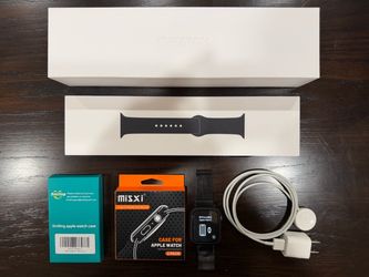 Apple Watch Series 4 44mm GPS + Cellular with Box and Accessories