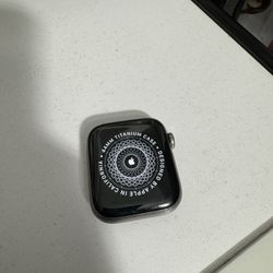 Apple Watch 6 44MM LTE Titanium 