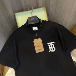 Burberry Black T-shirt New 