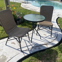 Patio Set / Patio Table And Chairs / Outdoor Table / New 