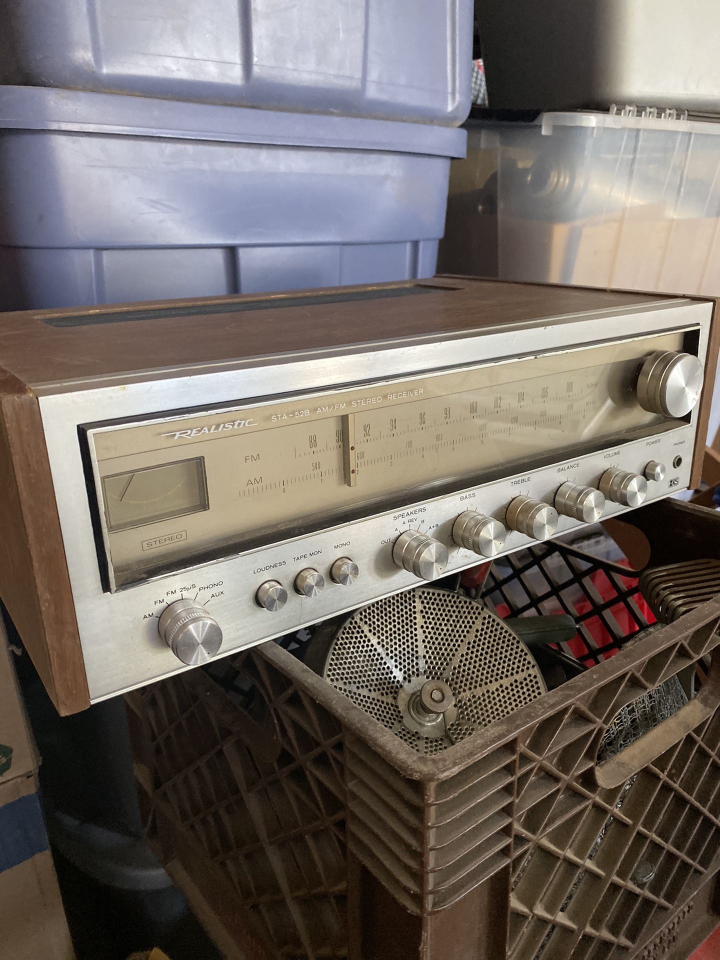 Realistic STA-52b stereo AM/FM receiver