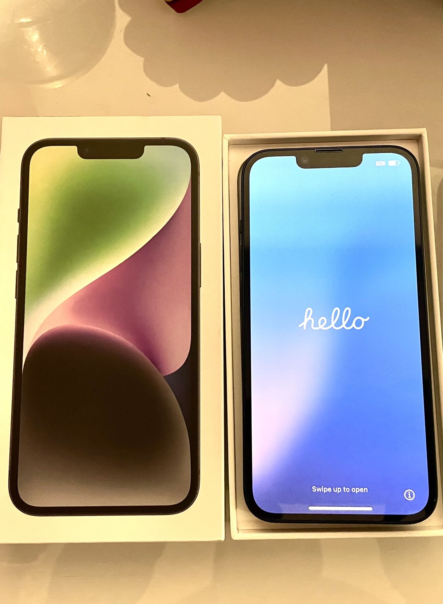 UNLOCKED IPHONE 14 256GB
