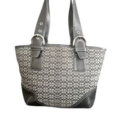 Coach Vintage Signature Shoulder Bag
