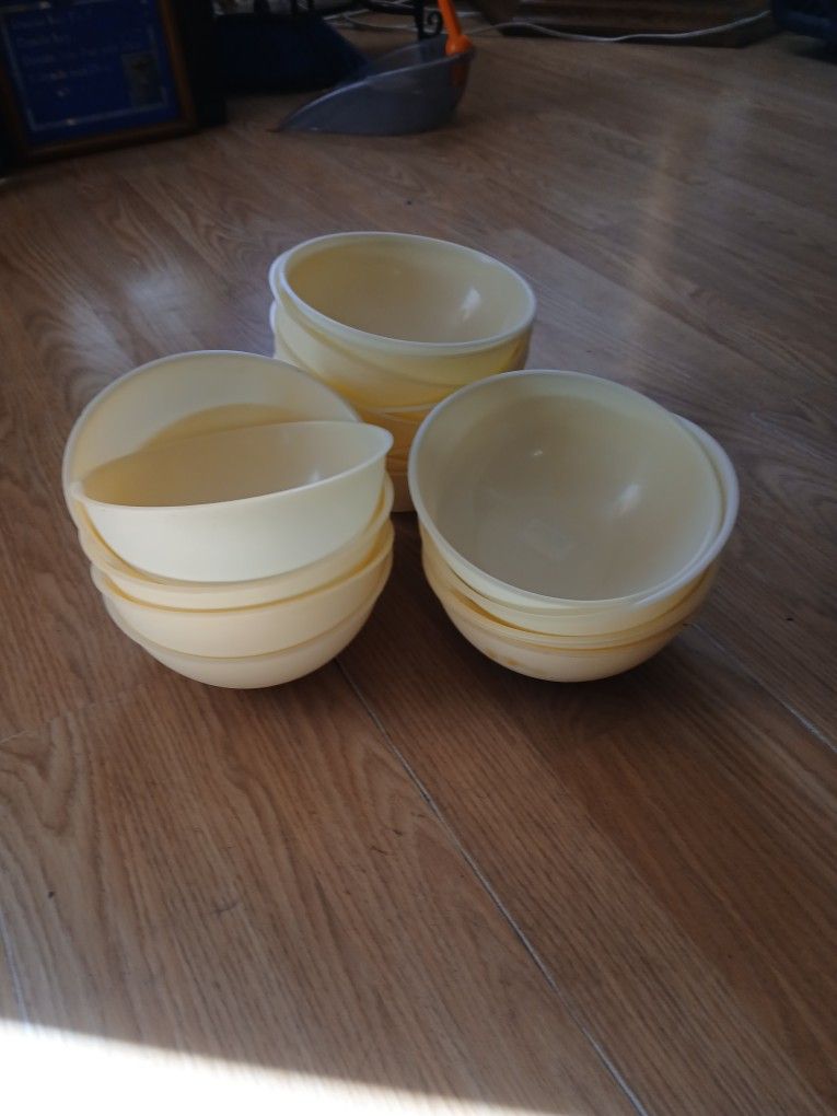 Plastic Little Bowls To Eat