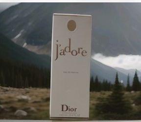 Dior J’adore Eau de Parfum for Women – 3.4 Fl Oz / 100 ml Luxury Fragrance