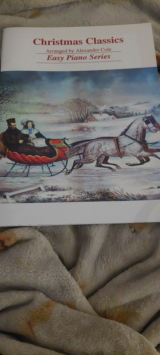Book Of Christmas Classics  Piano Sheet Music