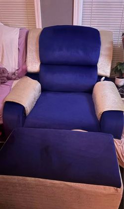 Foot massage couch with stool