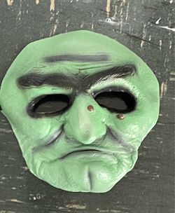 HALLOWEEN SCARY MASK RUBBER MATERIAL In eagle rock FIRM PRICE