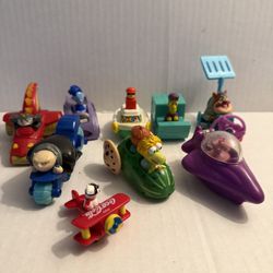 Little People In Cars 