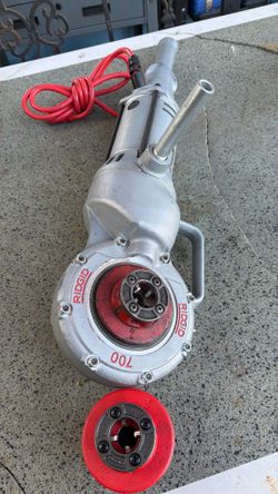 Pipe Threader RIDGID 700