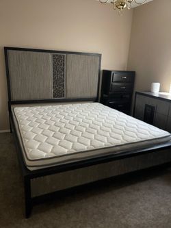 Ashley furniture bedroom set everything complete
