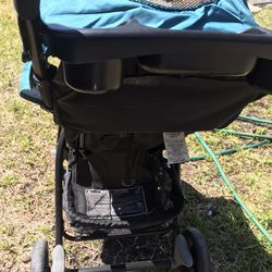 Coche Para Bebe Muy Buena Condición 