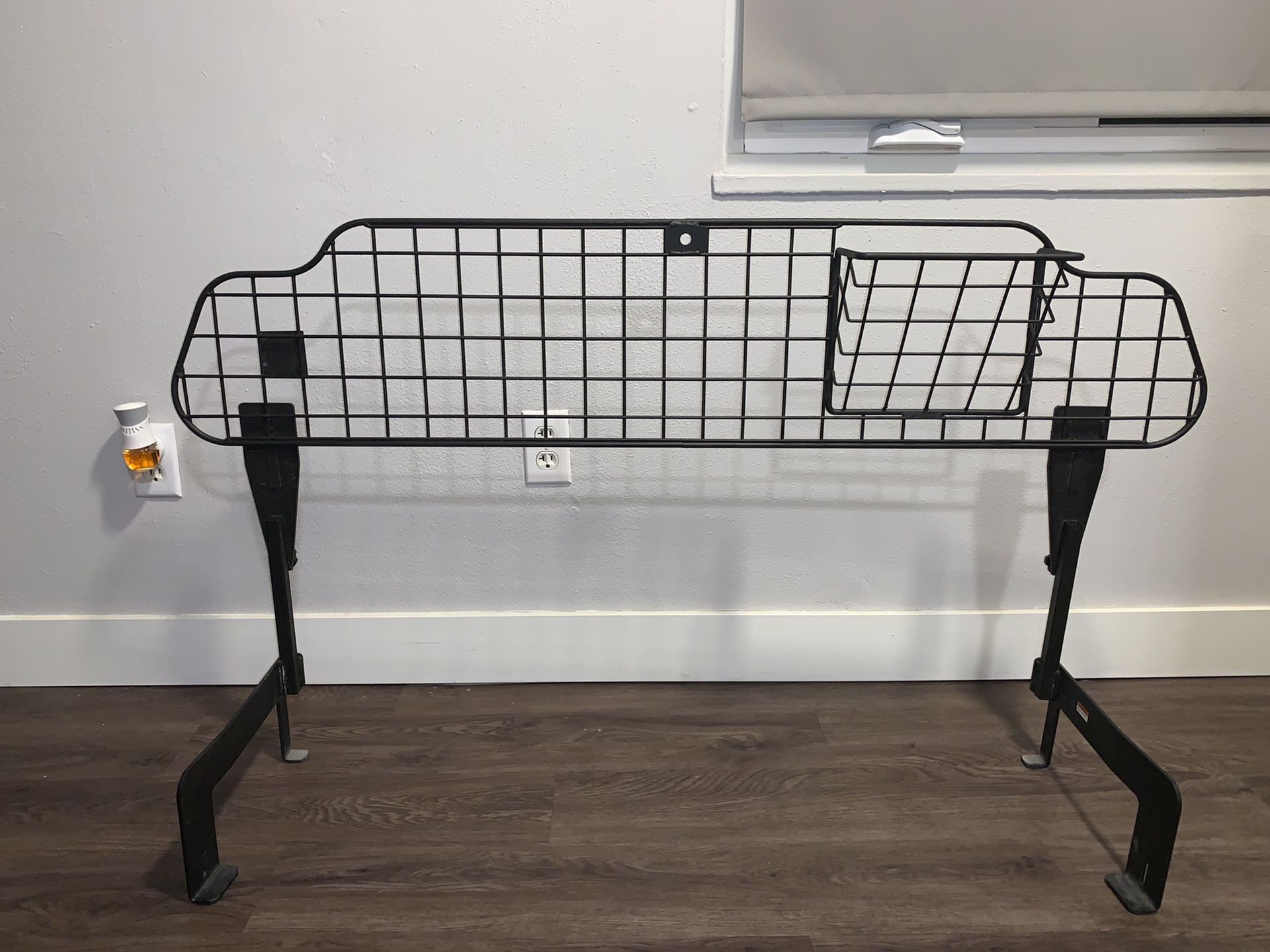Subaru Outback Pet Barrier for Sale in Seattle, WA OfferUp