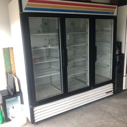True Freezer Commercial 3 Door Freezer 