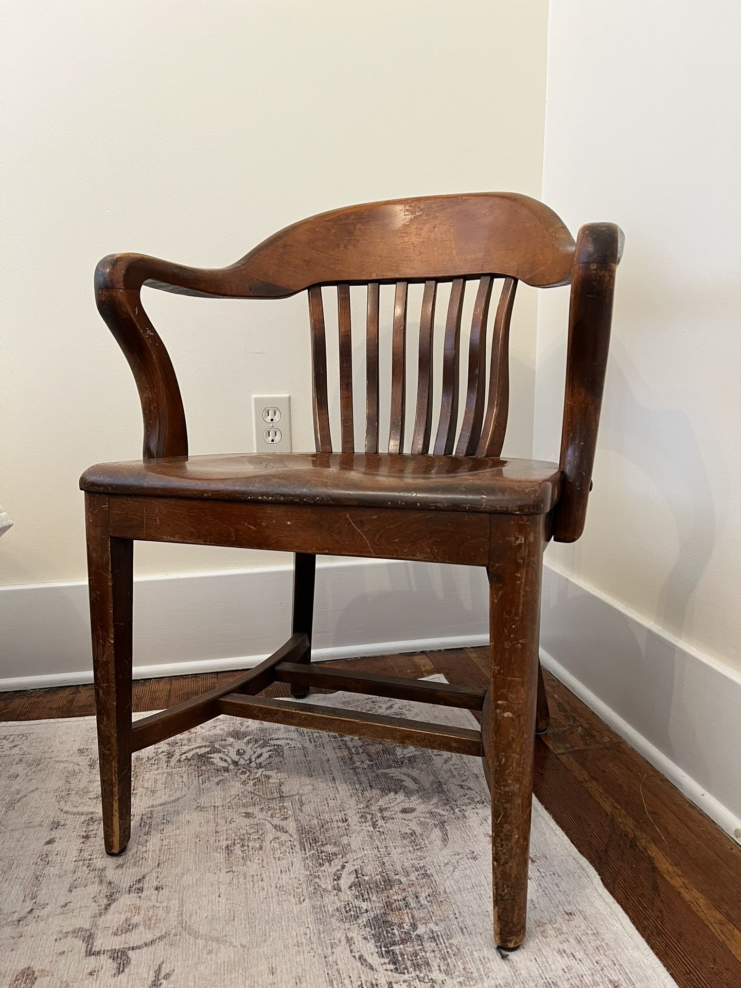 Captains Chair Vintage/Antique