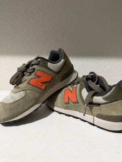 BOYS NEW BALANCE 574