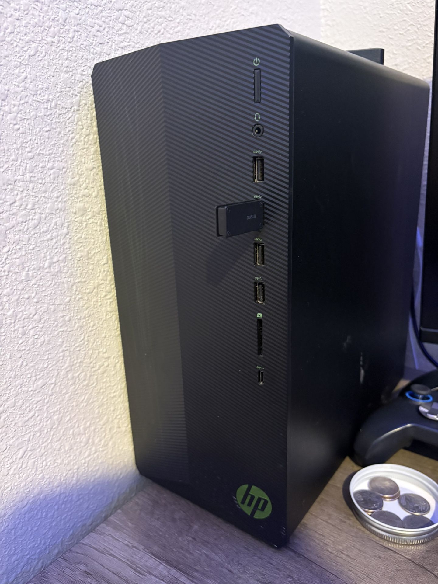 Hp gaming Pc, taking offers(CORRUPTED HARDRIVE)