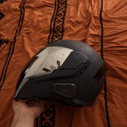 Motorcycle Helmet With Cardo