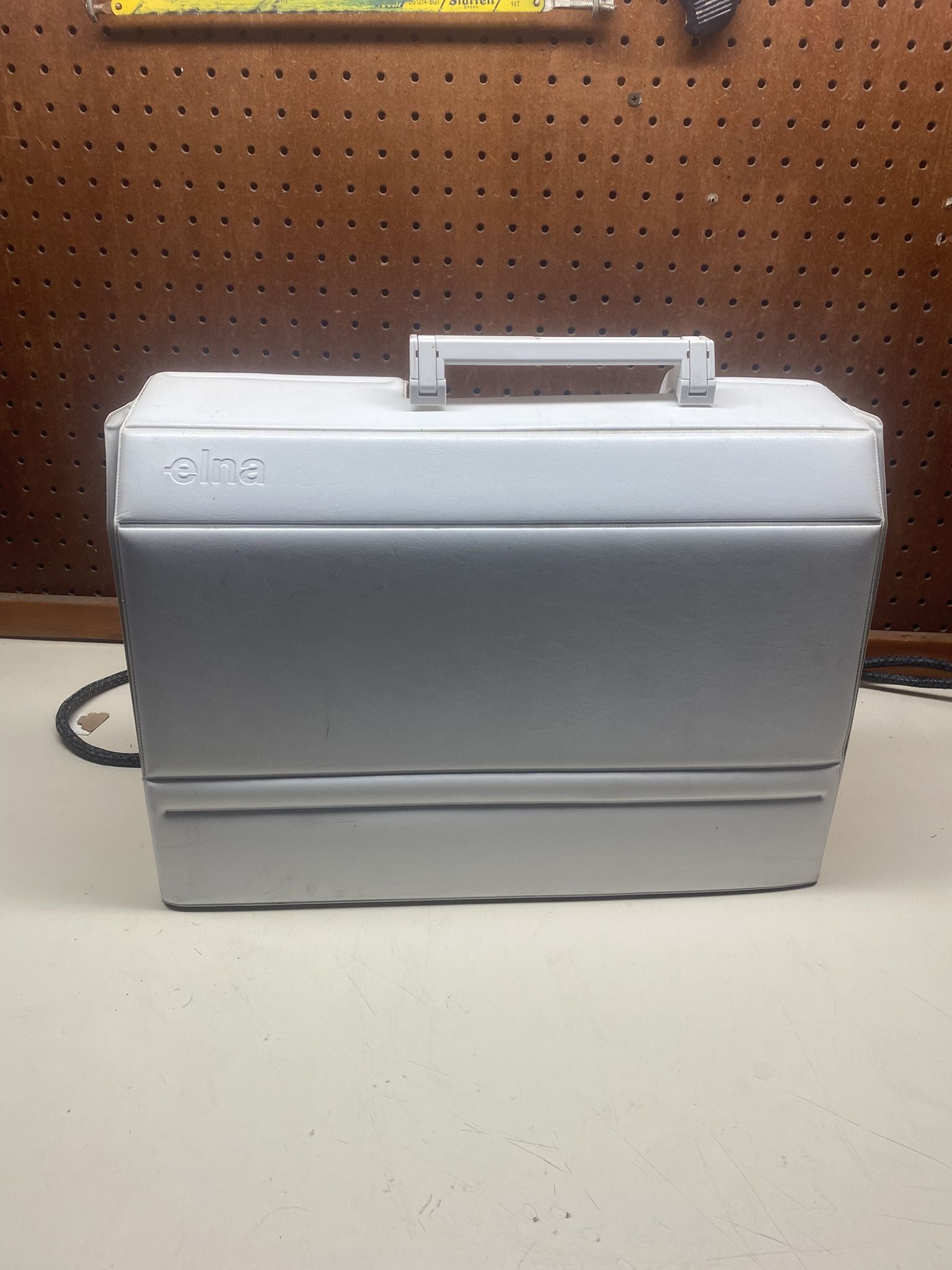 Elna Diva Sewing Machine