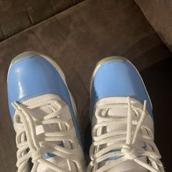 Jordan 11s 