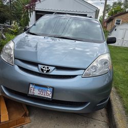 2006 Toyota Sienna LE