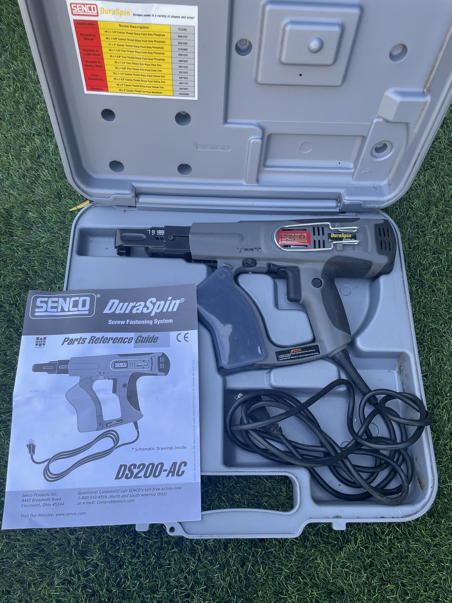 Senco Duraspin Ds200-ac Screw Gun Fastening System With Full Kit