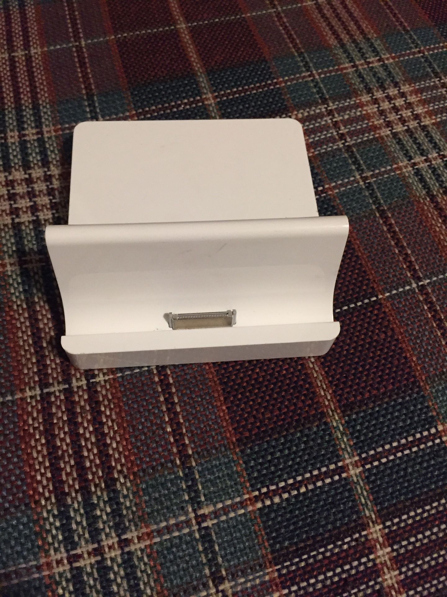 iPad 2 charging dock