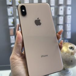 iPhone XS Max Unlocked GOLD 256Gb With Warranty !!!