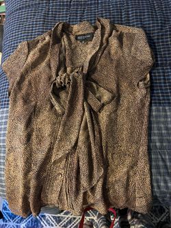 Women shirt
