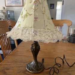 Antique Rose Lamp With Satin & Lace Embroidered Stitch Top Shade