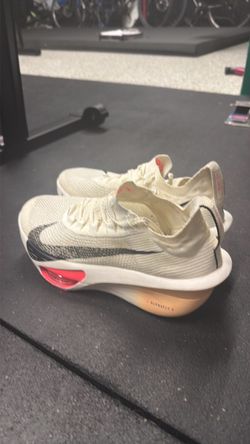 Nike Alphaflys 3 Size 11 men’s