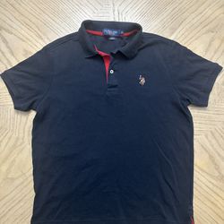 U.S. Polo Association Luxury Feel Men's Polo Size small Black Red Trim Colored Logo