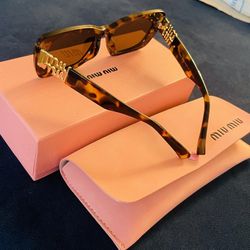 NWTMIU MIU MU 04ZS 2733 Light Havana Brown Women's  Sunglasses