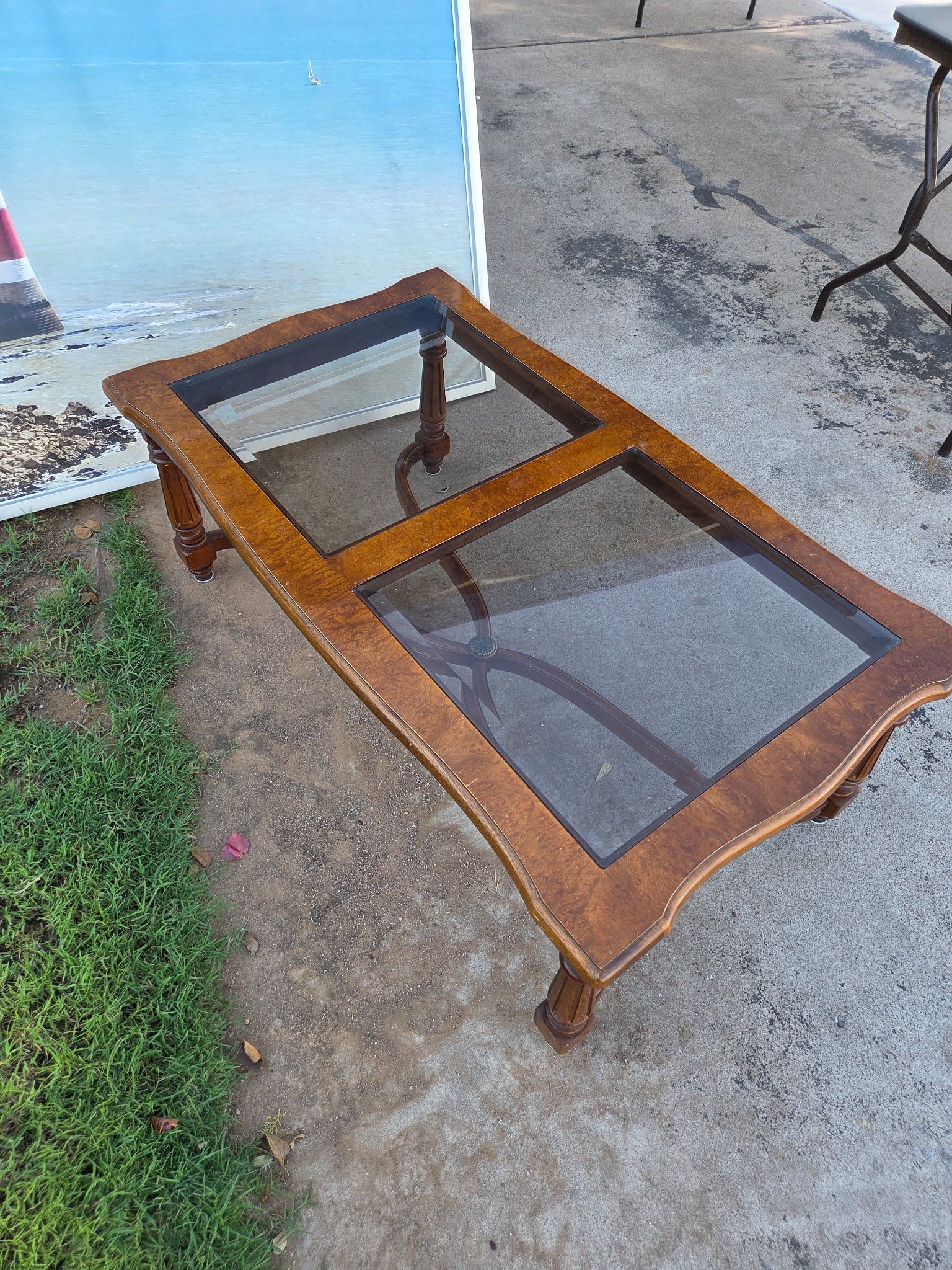 Wood & glass Coffee Table