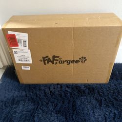 Self Cleaning Litter Box, Enclosed Lid Odor Control, Scoop Free. Shipping Available