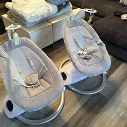 2 momcozy electric rockers