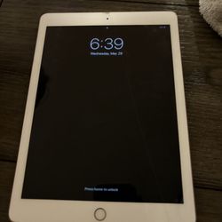Ipad Six Generation.                                                                                          