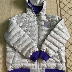 Mitchell & Ness Utah Jazz NBA Puffer Jacket Hooded Purple Gray Hardwood Classics