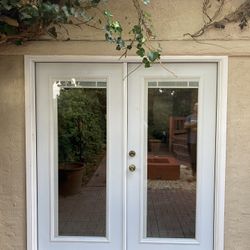 door and window installer 