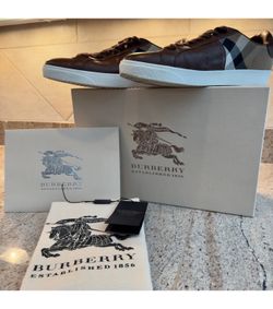 BURBERRY MEN SHOES SZ 9