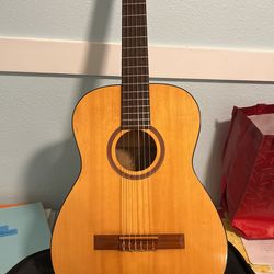 Goya G-10 Acoustic Guitar SerIal Number 378543