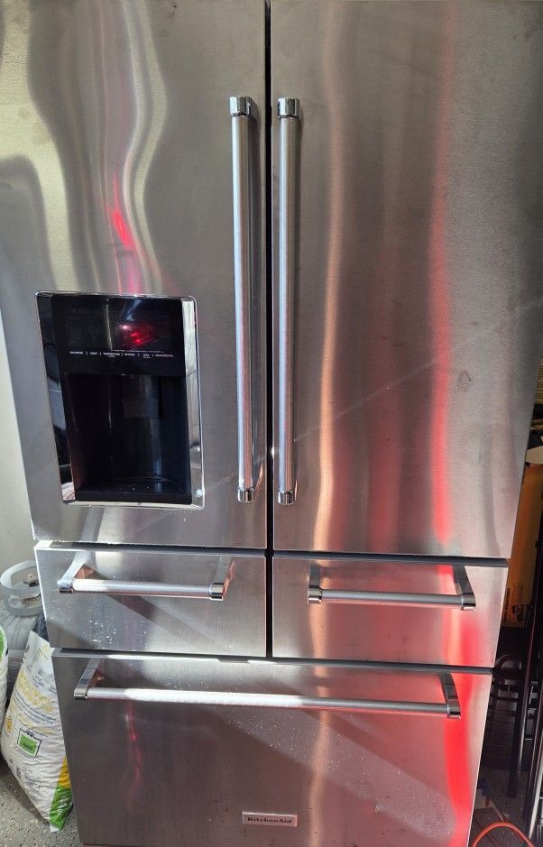 Kitchenaide Refrigerator
