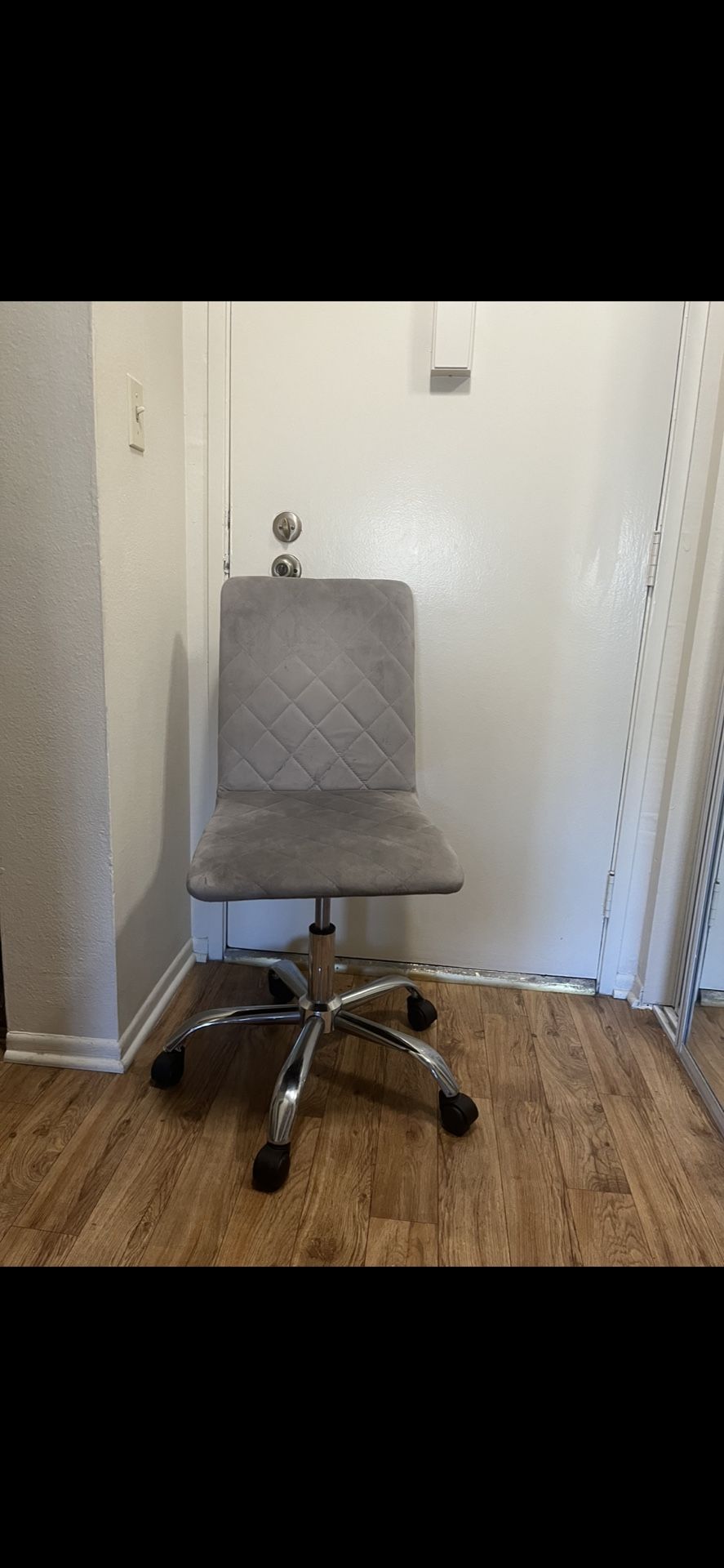 Gray Desk Chair
